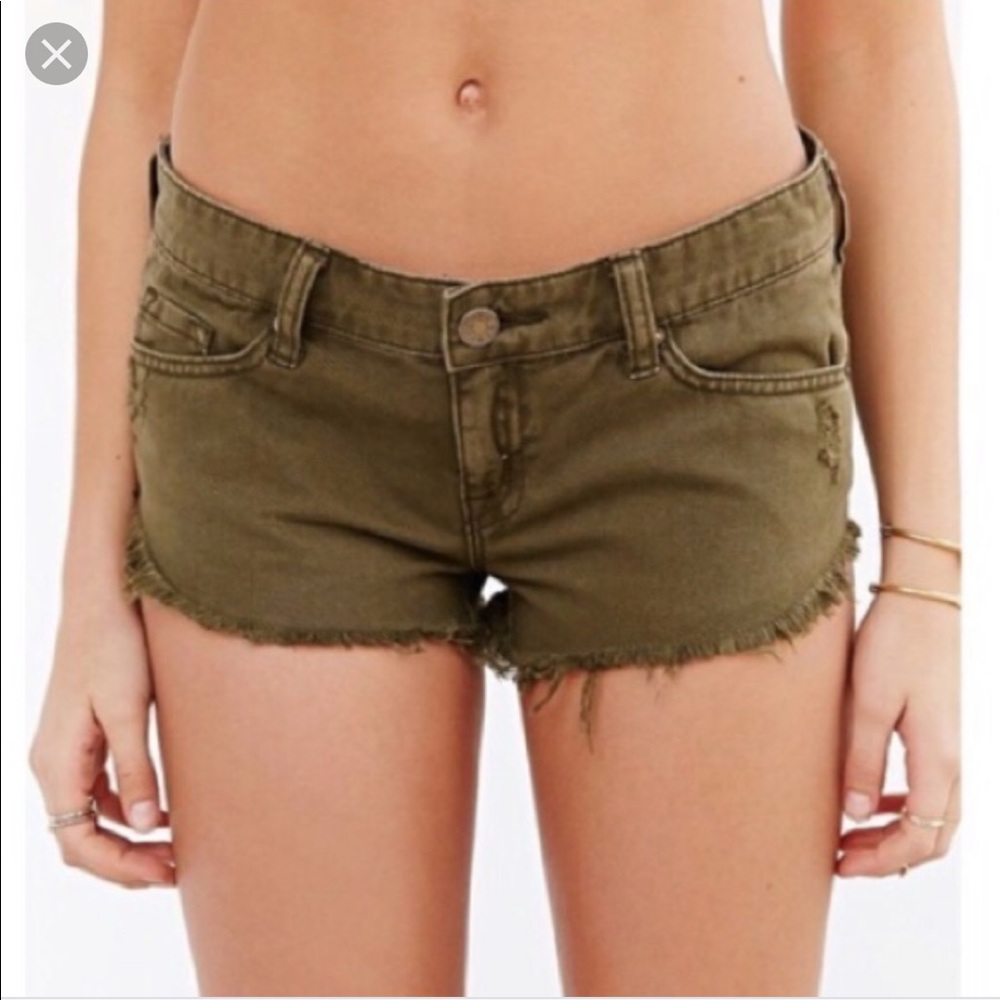 BDG Low rise shorts